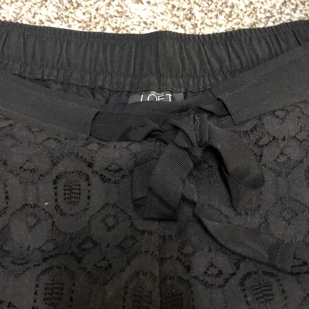 LOFT Black Lace Shorts - Picture 5 of 8
